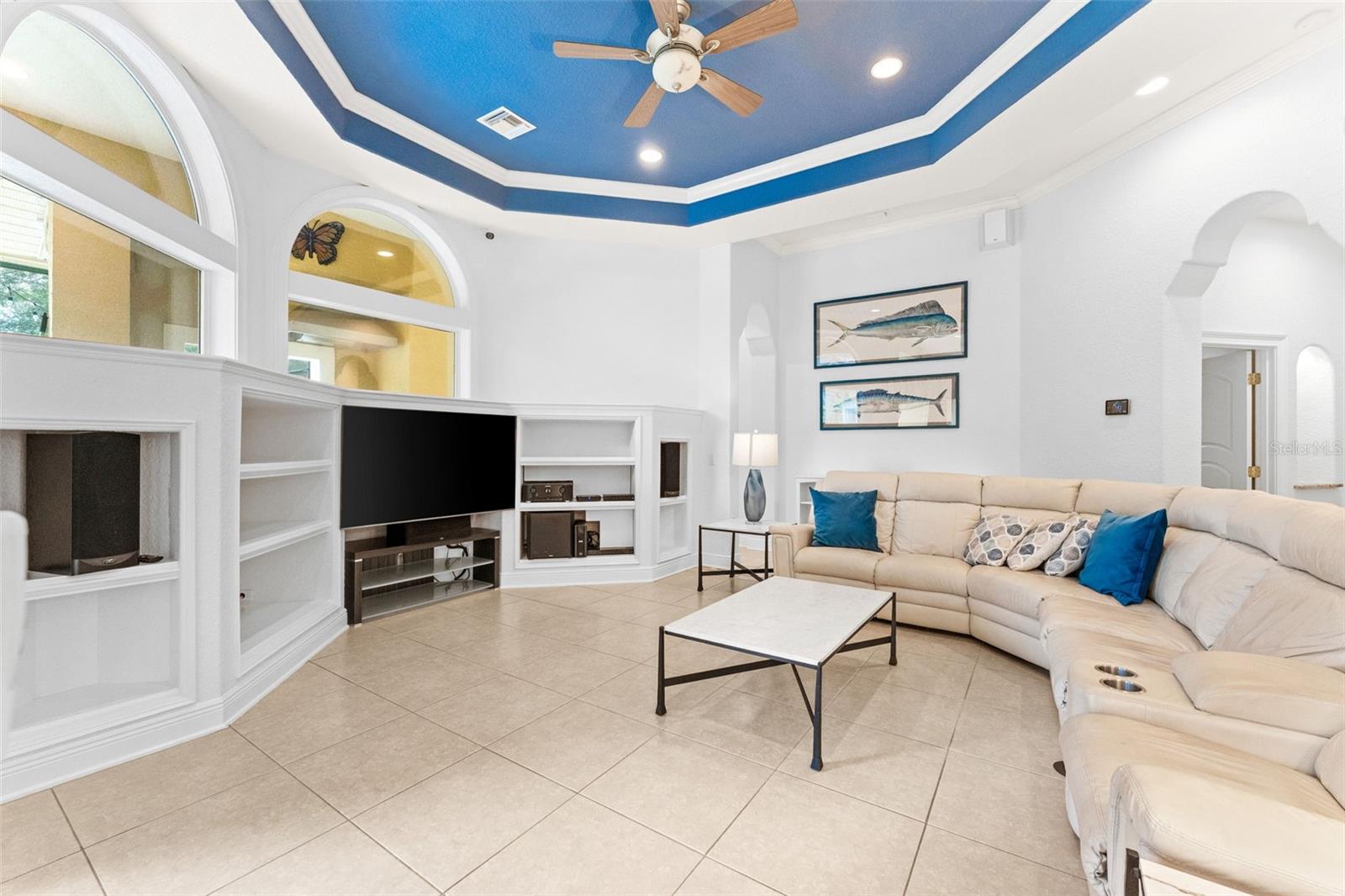 TERRA OAKS - Residential