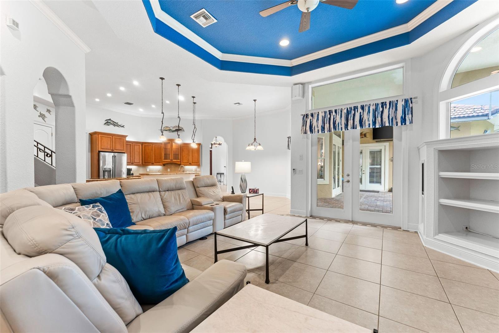 TERRA OAKS - Residential