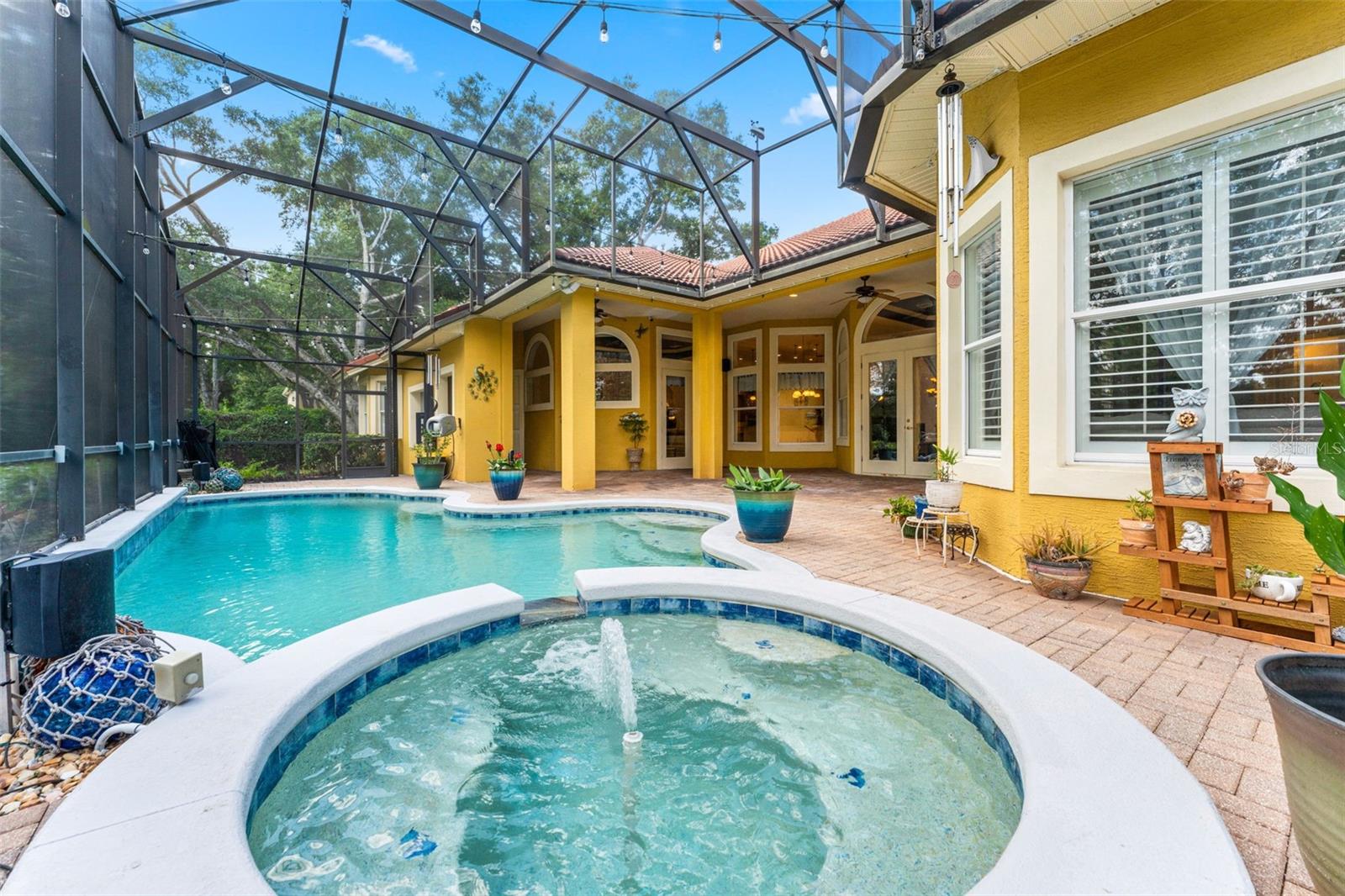 TERRA OAKS - Residential
