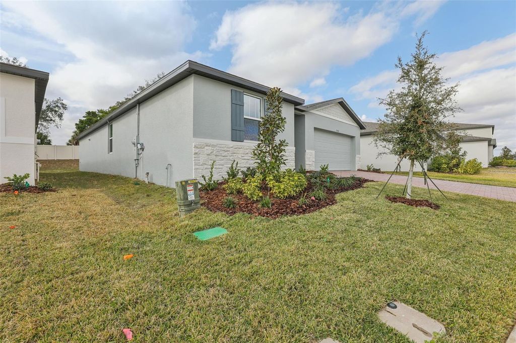 Photo of 2346 White Tail Street, Davenport, FL 33837 (MLS # O6352637)