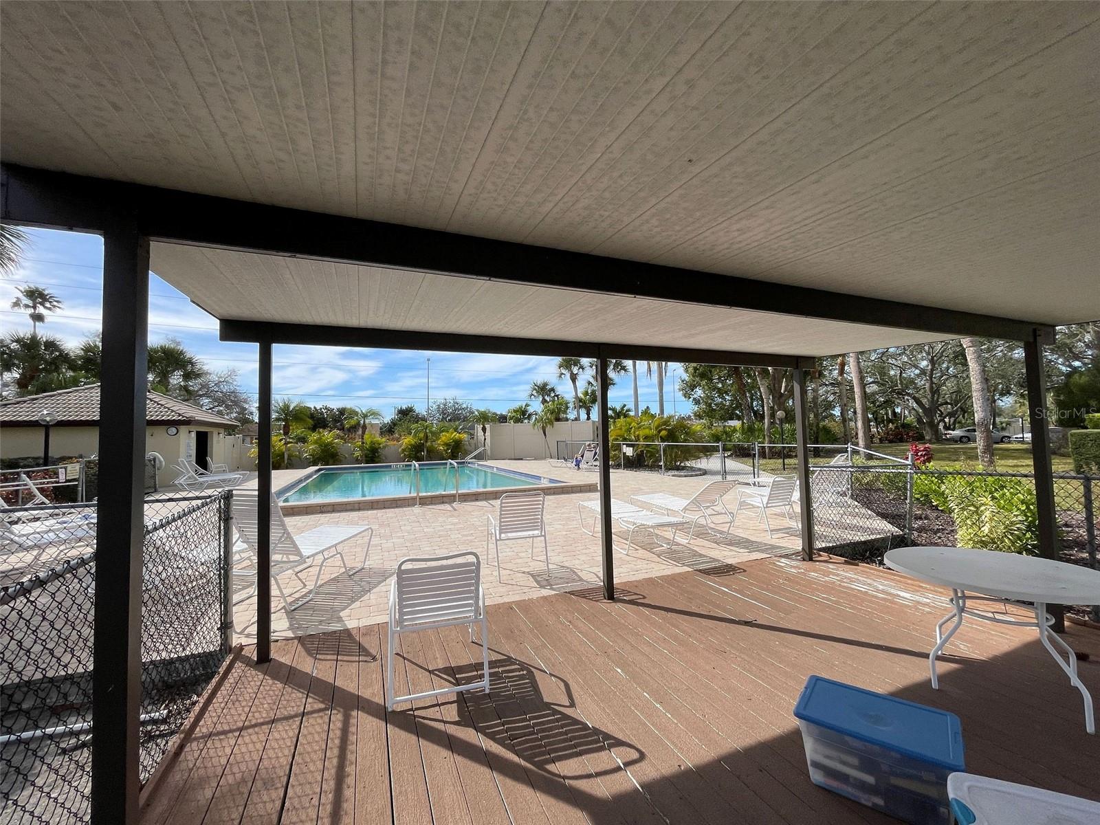 MISSION LAKES - Residential