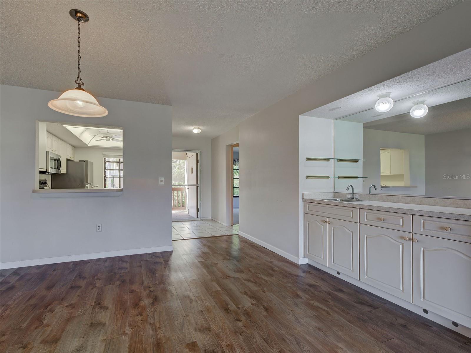 MISSION LAKES - Residential