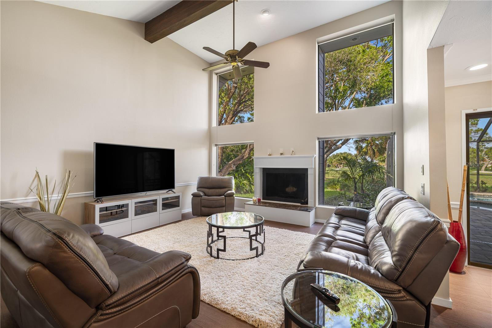 3658 TORREY PINES WAY