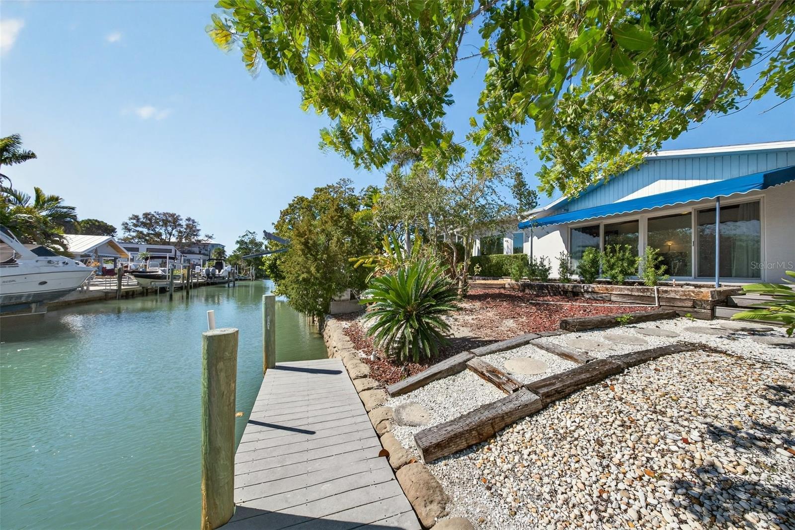 550 DE NARVAEZ DRIVE