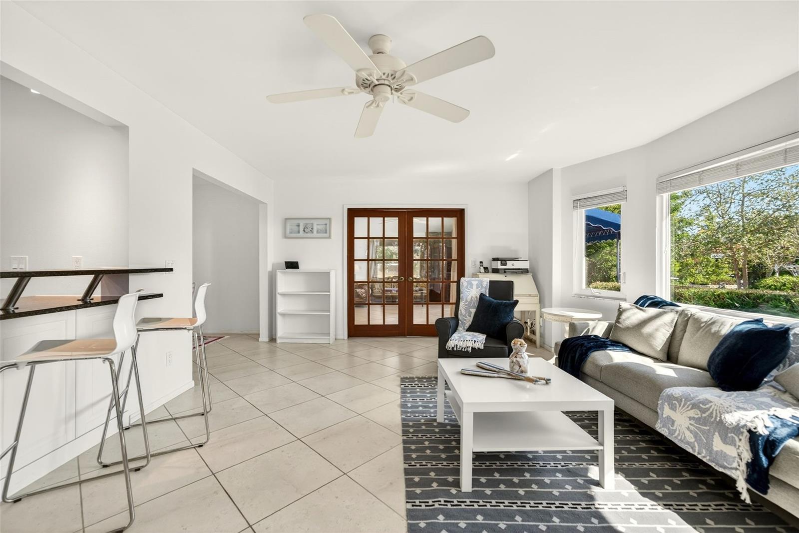 SLEEPY LAGOON PARK - Residential