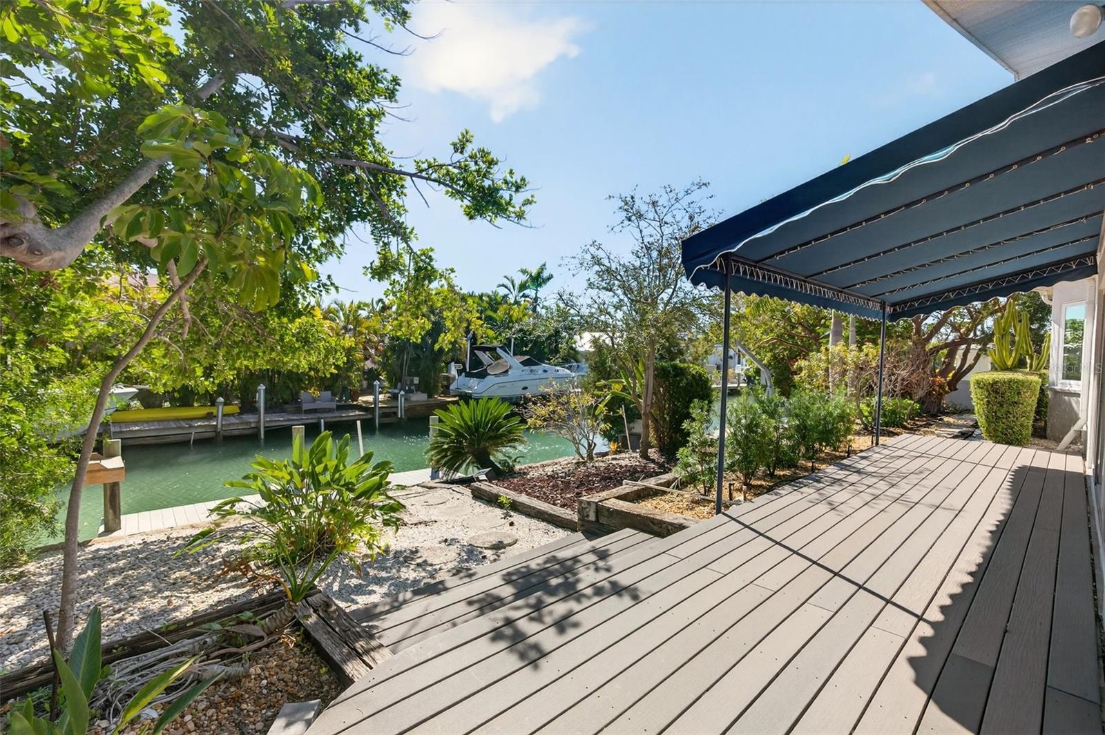 SLEEPY LAGOON PARK - Residential