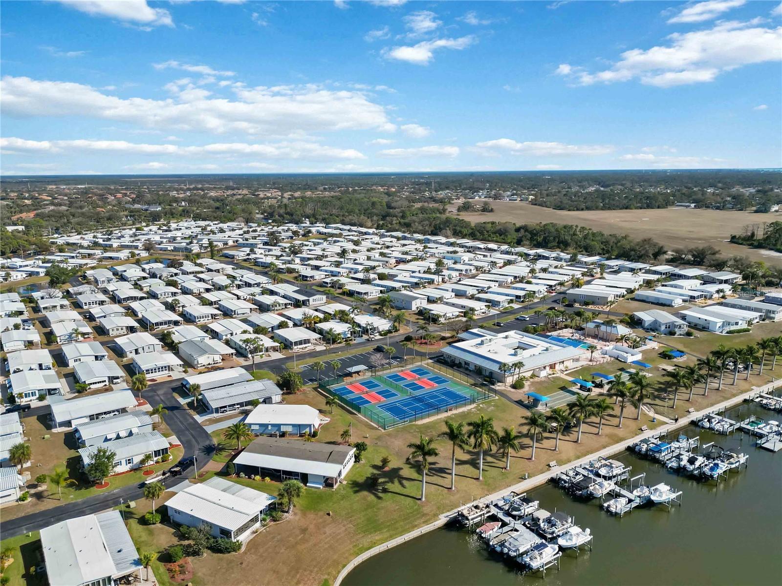 ALAMEDA ISLES - Residential