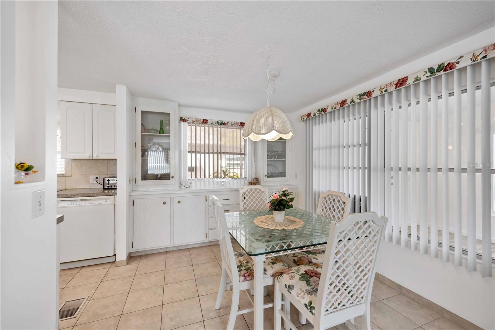 ALAMEDA ISLES - Residential