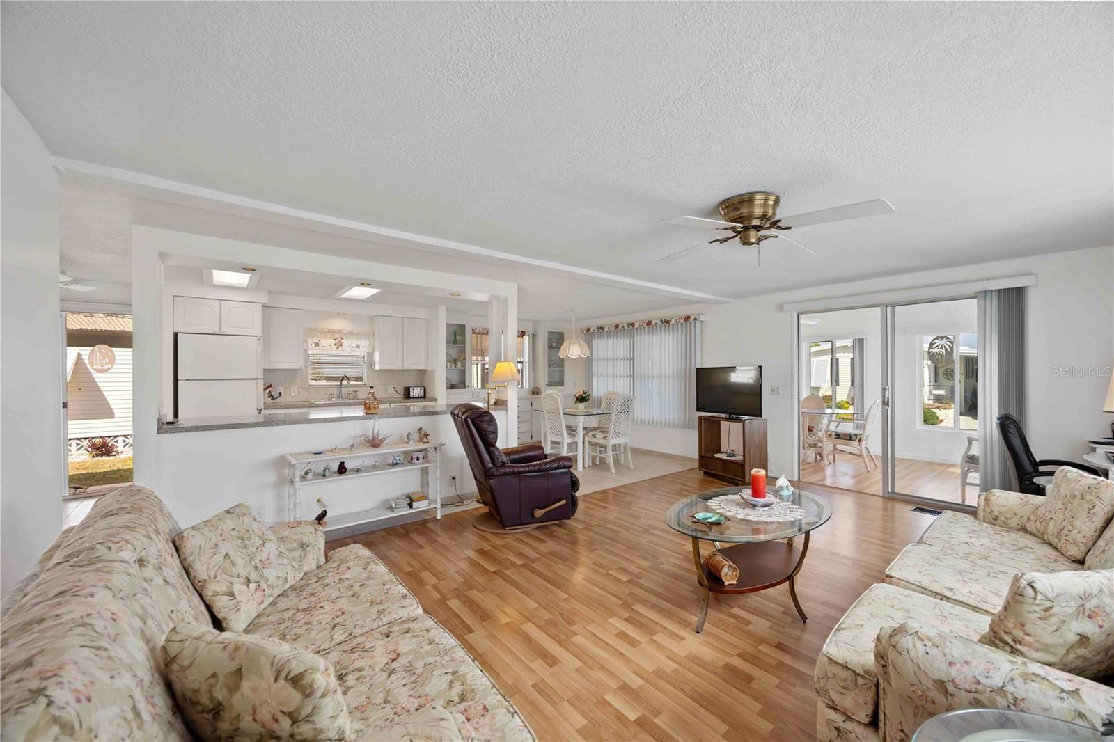 ALAMEDA ISLES - Residential