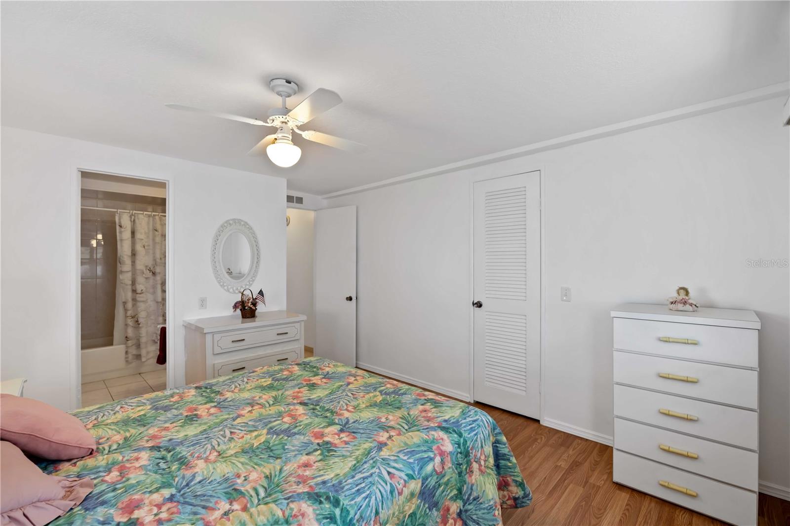 ALAMEDA ISLES - Residential