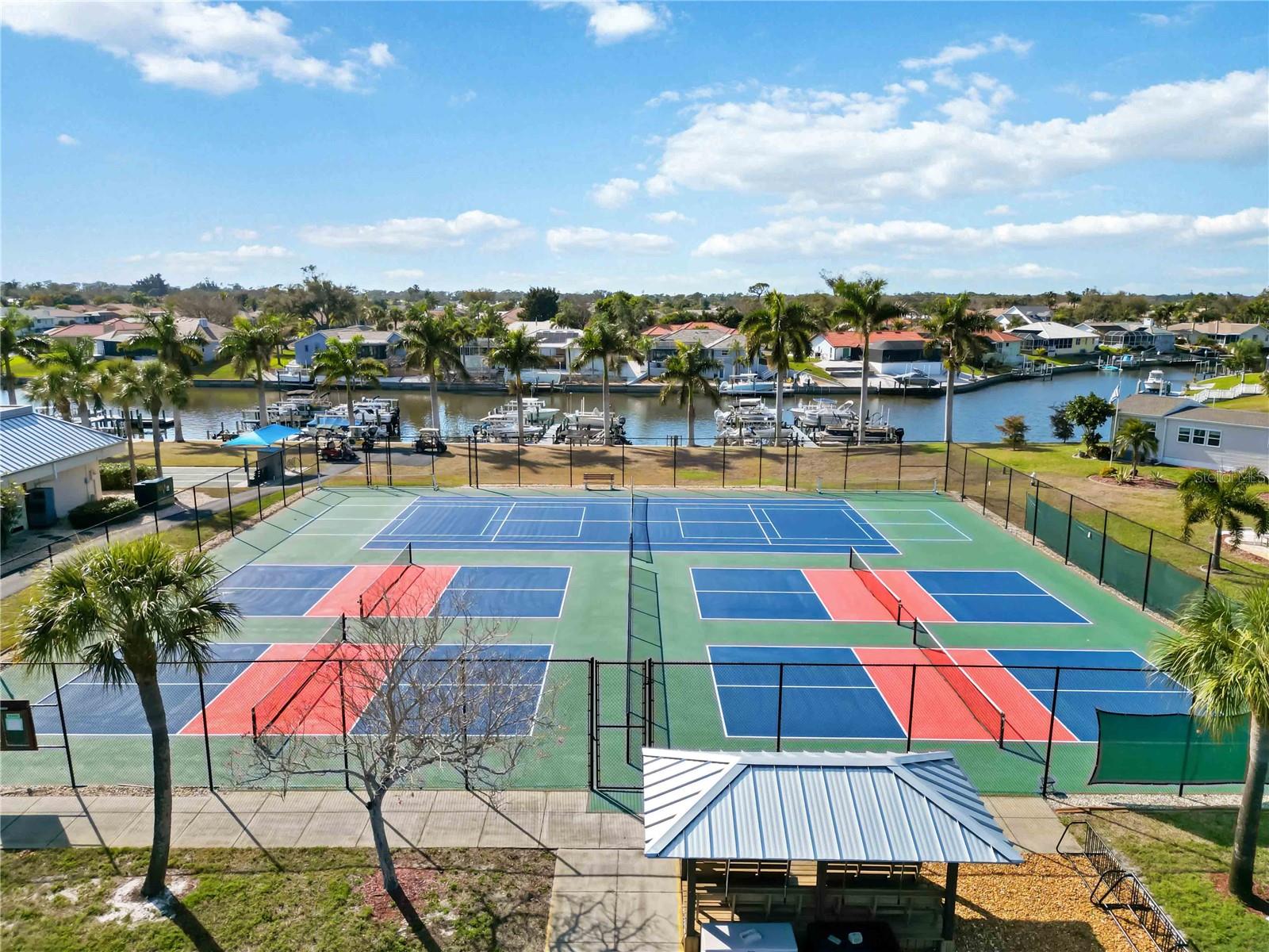 ALAMEDA ISLES - Residential