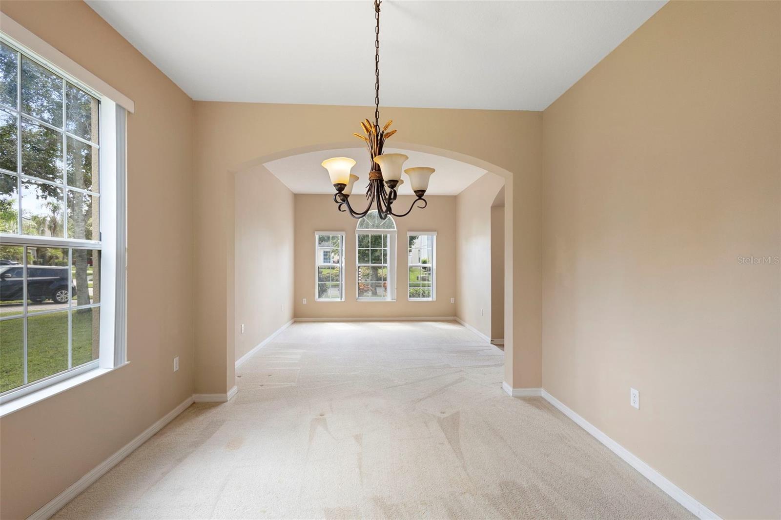GROVE PK/STONE CREST A-E - Residential Lease