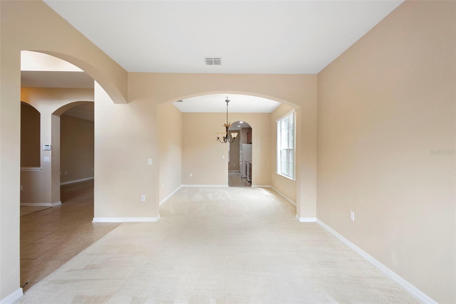 GROVE PK/STONE CREST A-E - Residential Lease