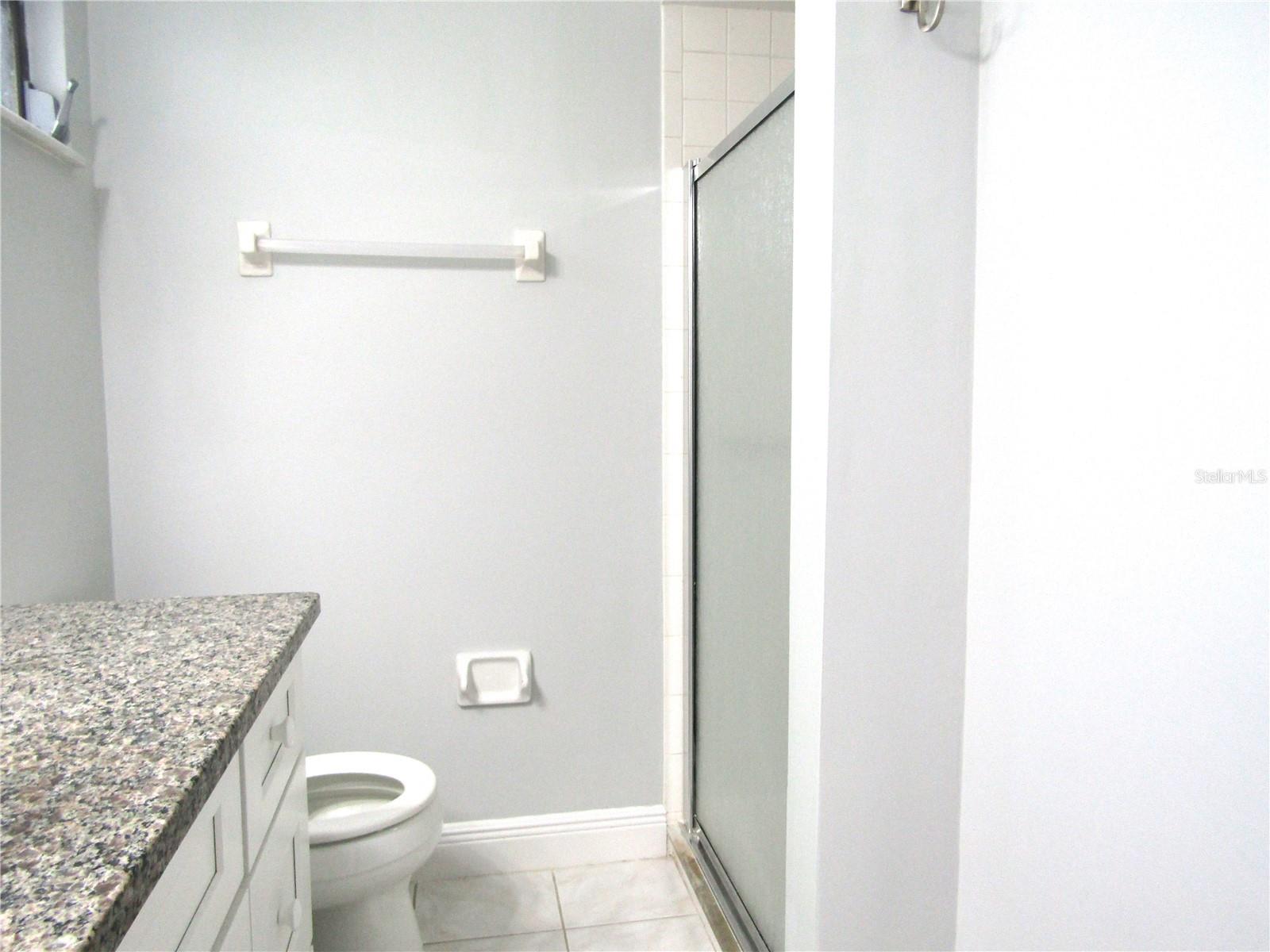 MEADOWLAKE II - Residential Lease