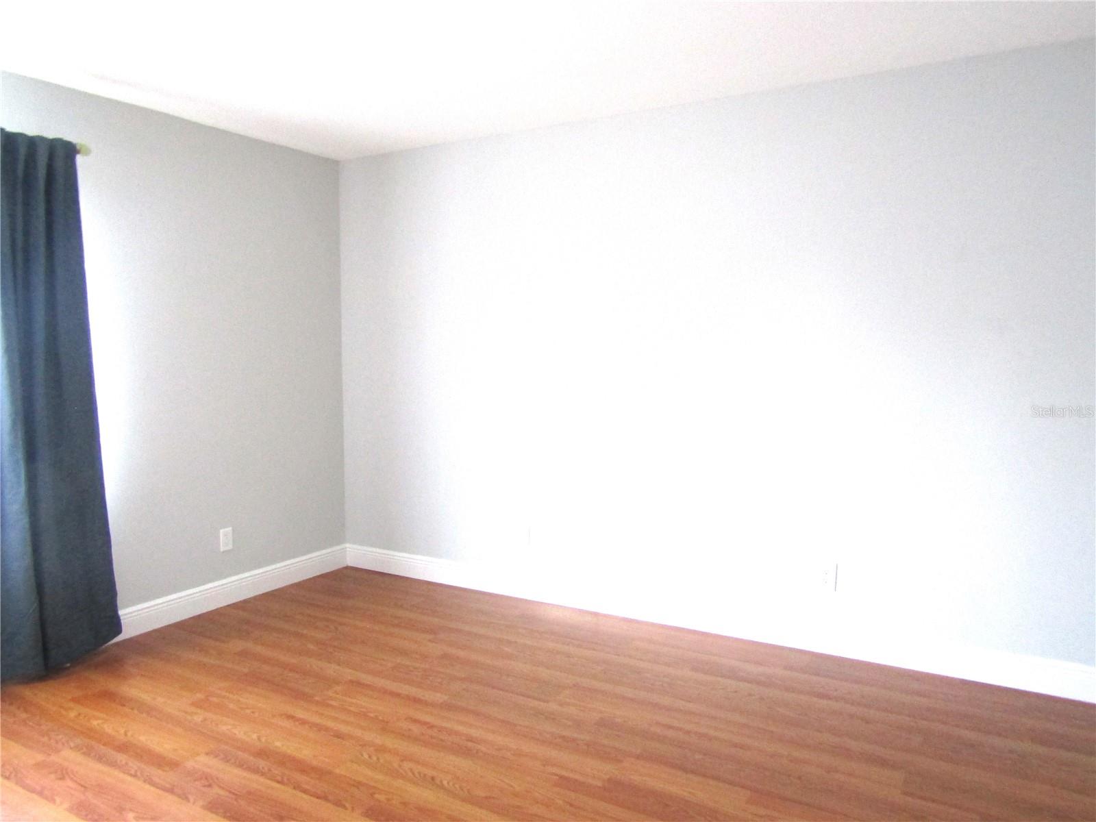 MEADOWLAKE II - Residential Lease