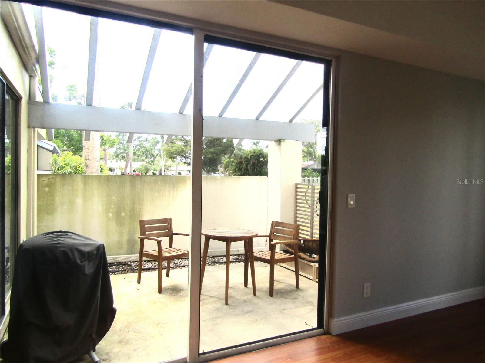 MEADOWLAKE II - Residential Lease