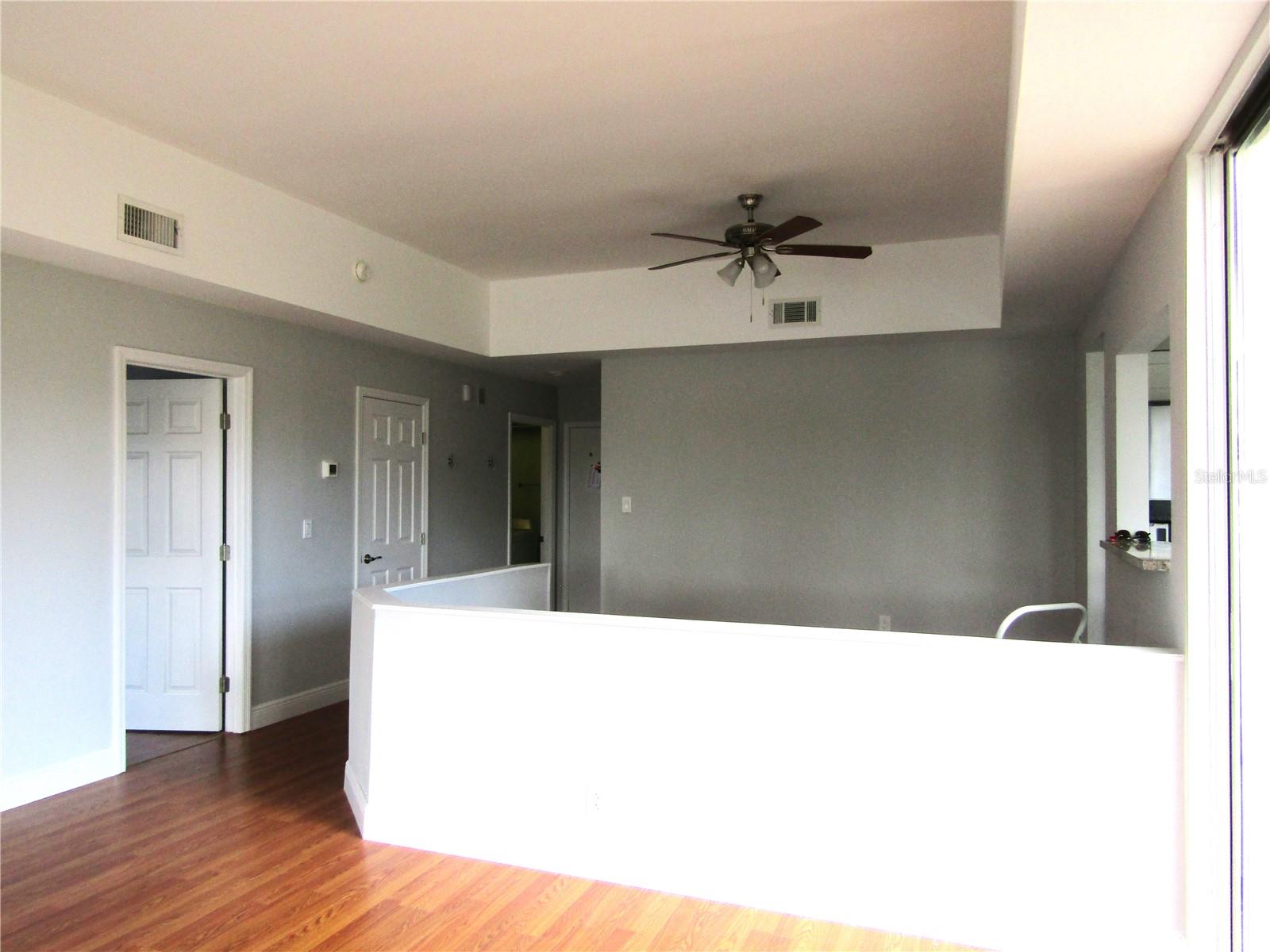 MEADOWLAKE II - Residential Lease