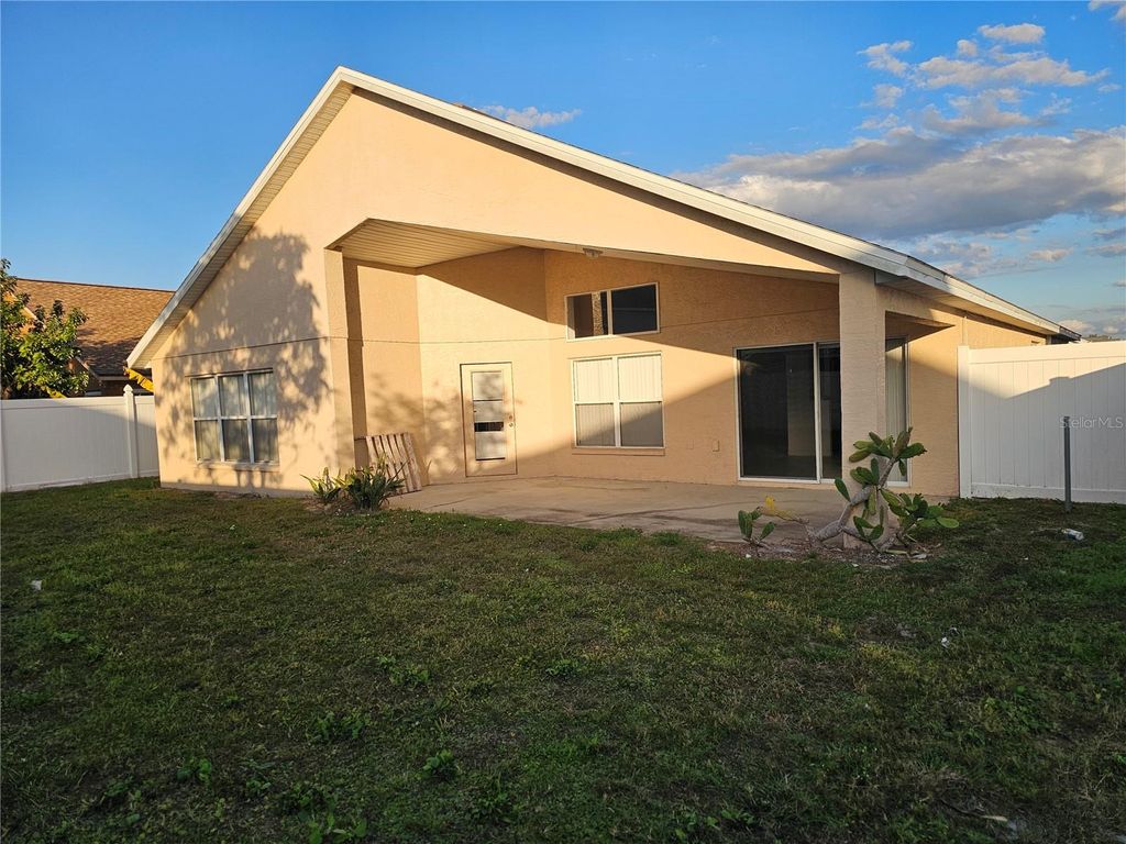 Photo of 8270 Peak Avenue, Lakeland, FL 33810 (MLS # O6372237)