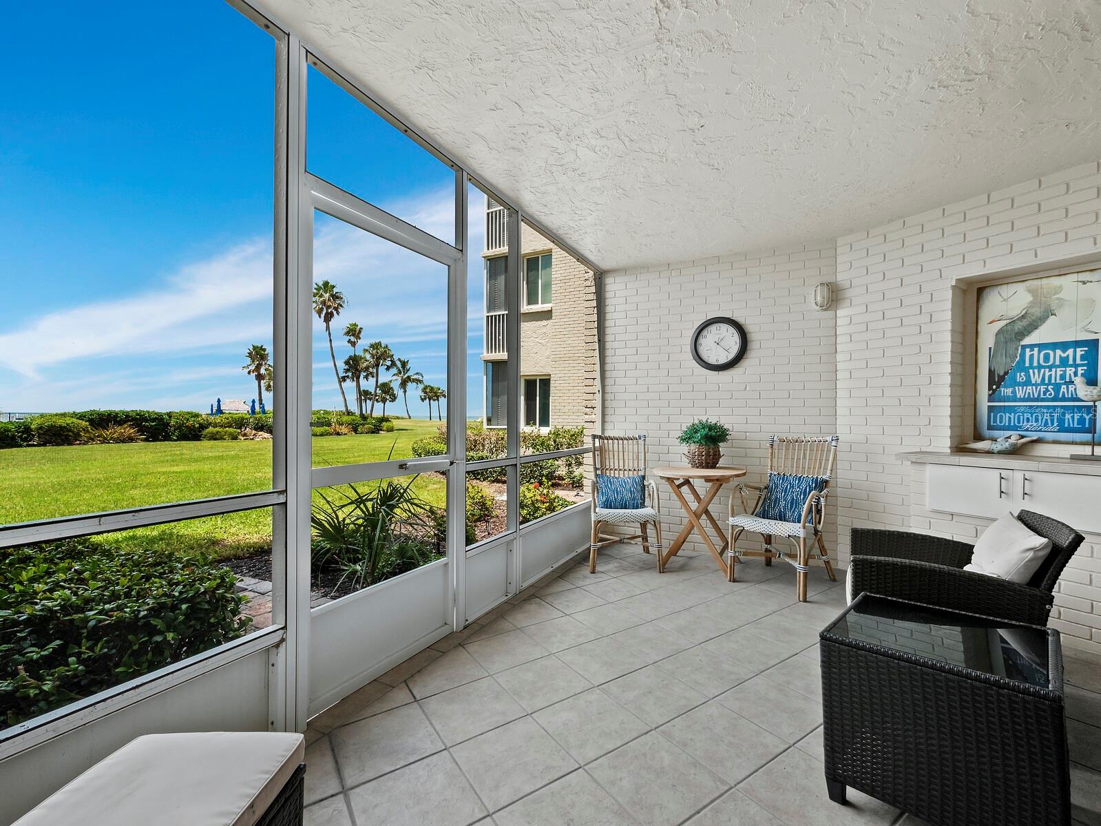 WESTCHESTER APTS - Residential