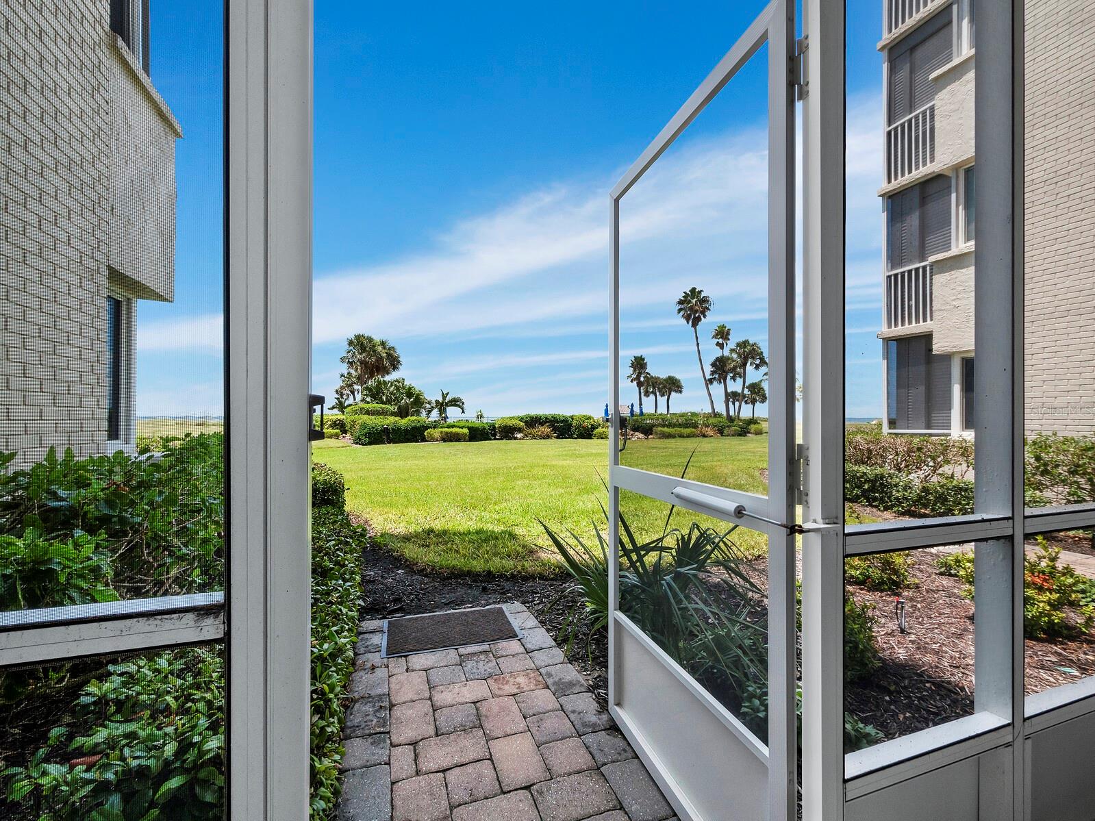 WESTCHESTER APTS - Residential
