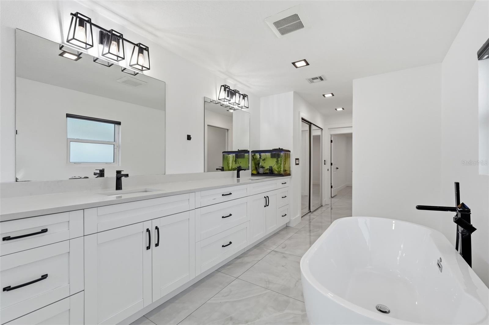 LINEBAUGH ESTATES - Residential