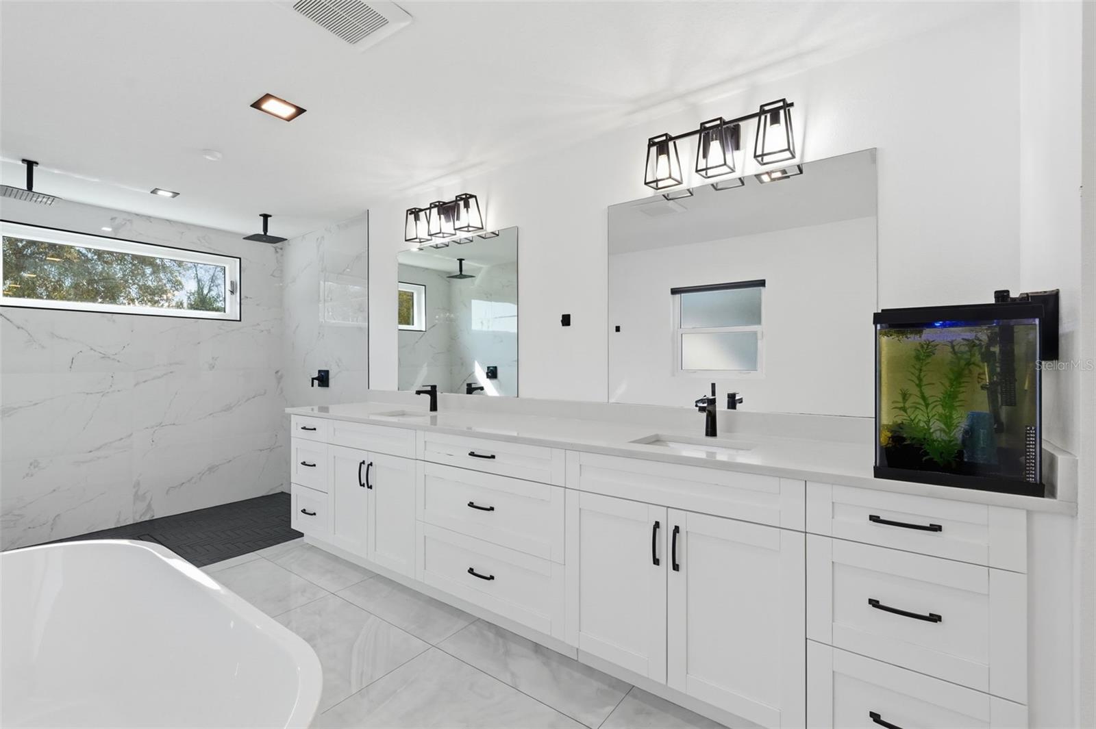 LINEBAUGH ESTATES - Residential