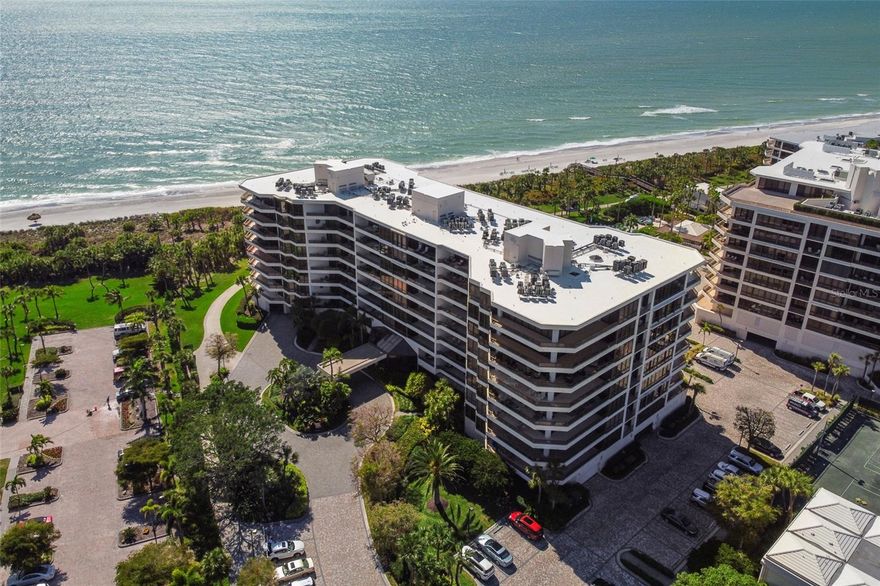 Welcome to the the pinnacle of Gulf front living with amenities that create a lifestyle fit for a king. This 8th floor penthouse unit provides stunning views of the Gulf of Mexico, with 3 bedrooms and 3.5 bathrooms, it offers ample space and privacy. Living in this penthouse presents a unique blend of luxury living and picturesque surroundings.