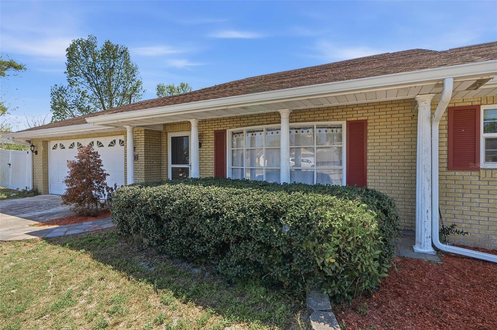 DELTONA LAKES UNIT 05 - Residential