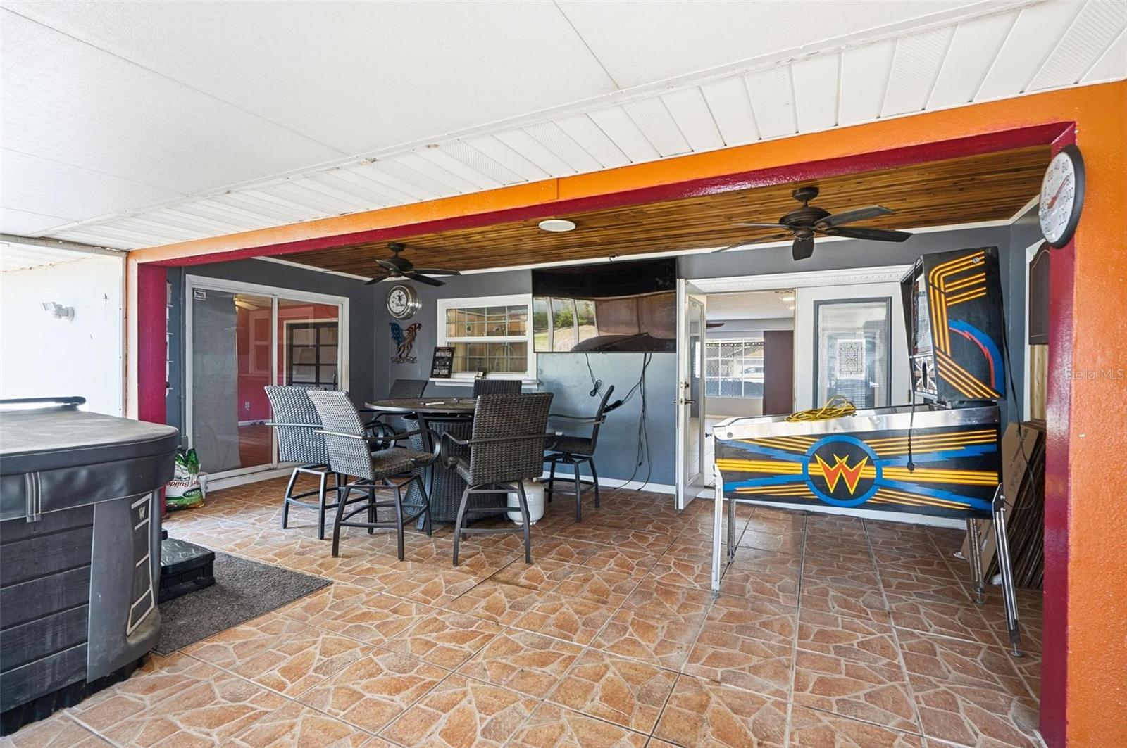 DELTONA LAKES UNIT 05 - Residential