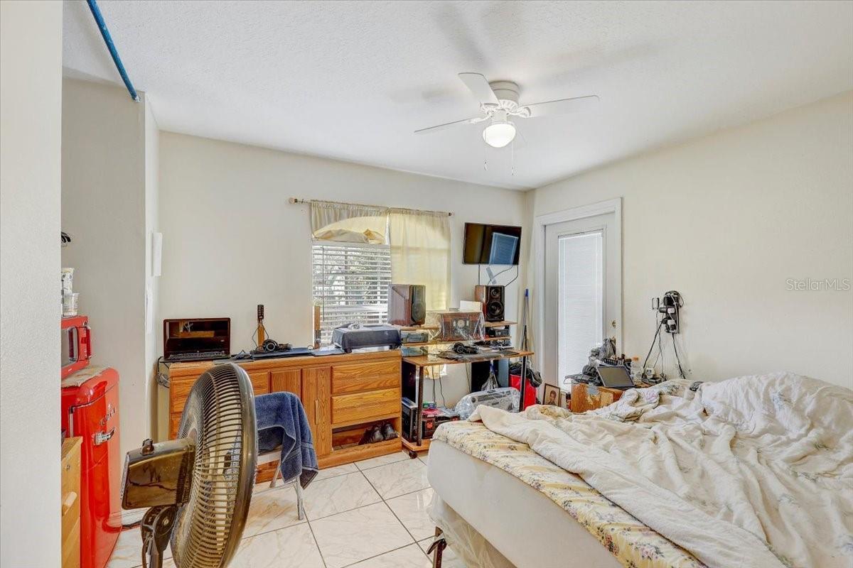 CAUSEWAY MANOR - Residential