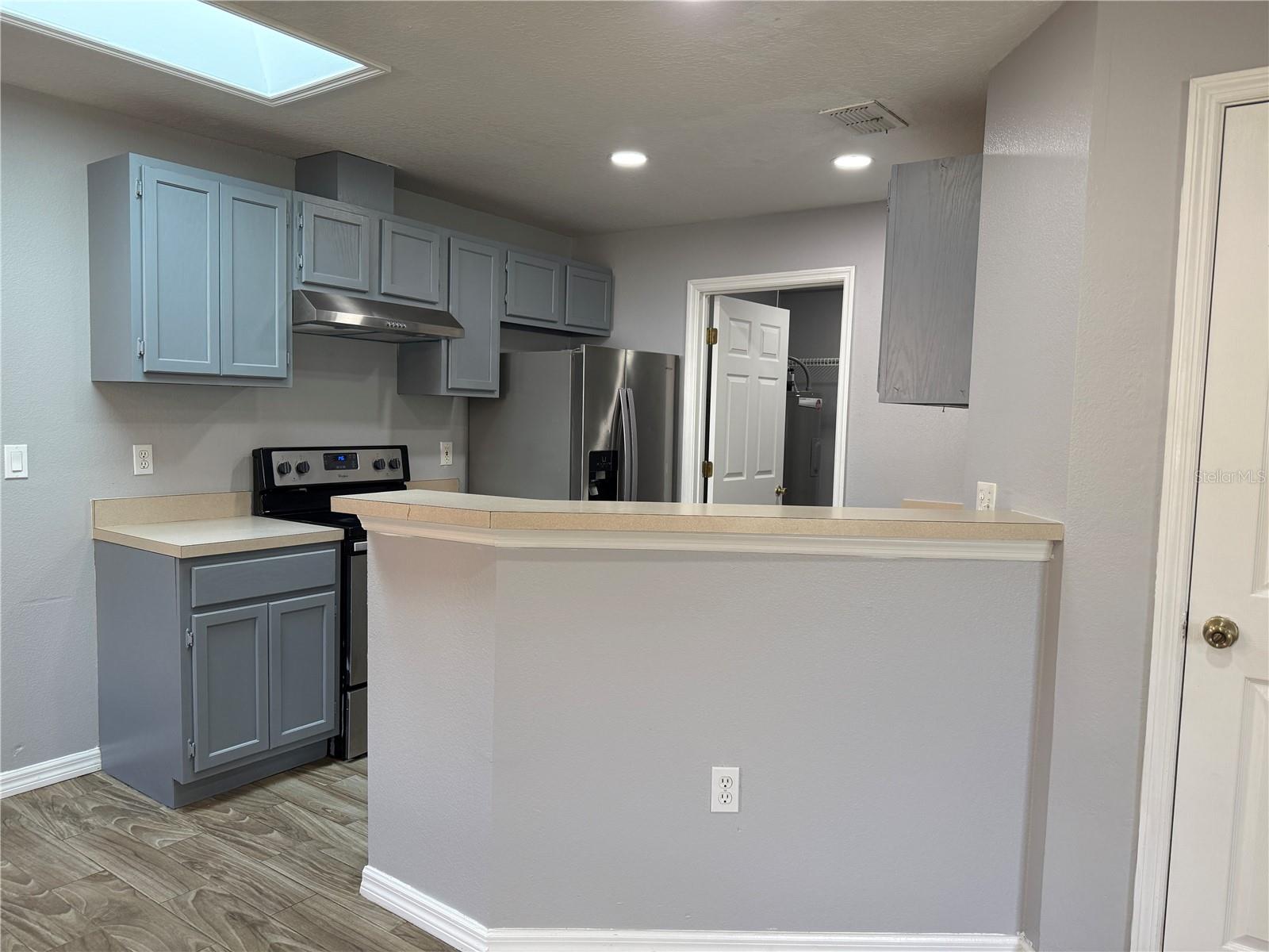 ROCKET CITY - Residential Lease