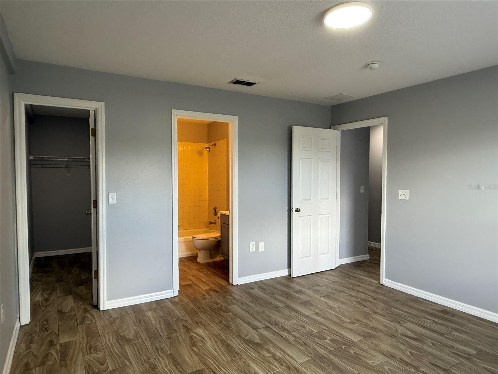 ROCKET CITY - Residential Lease