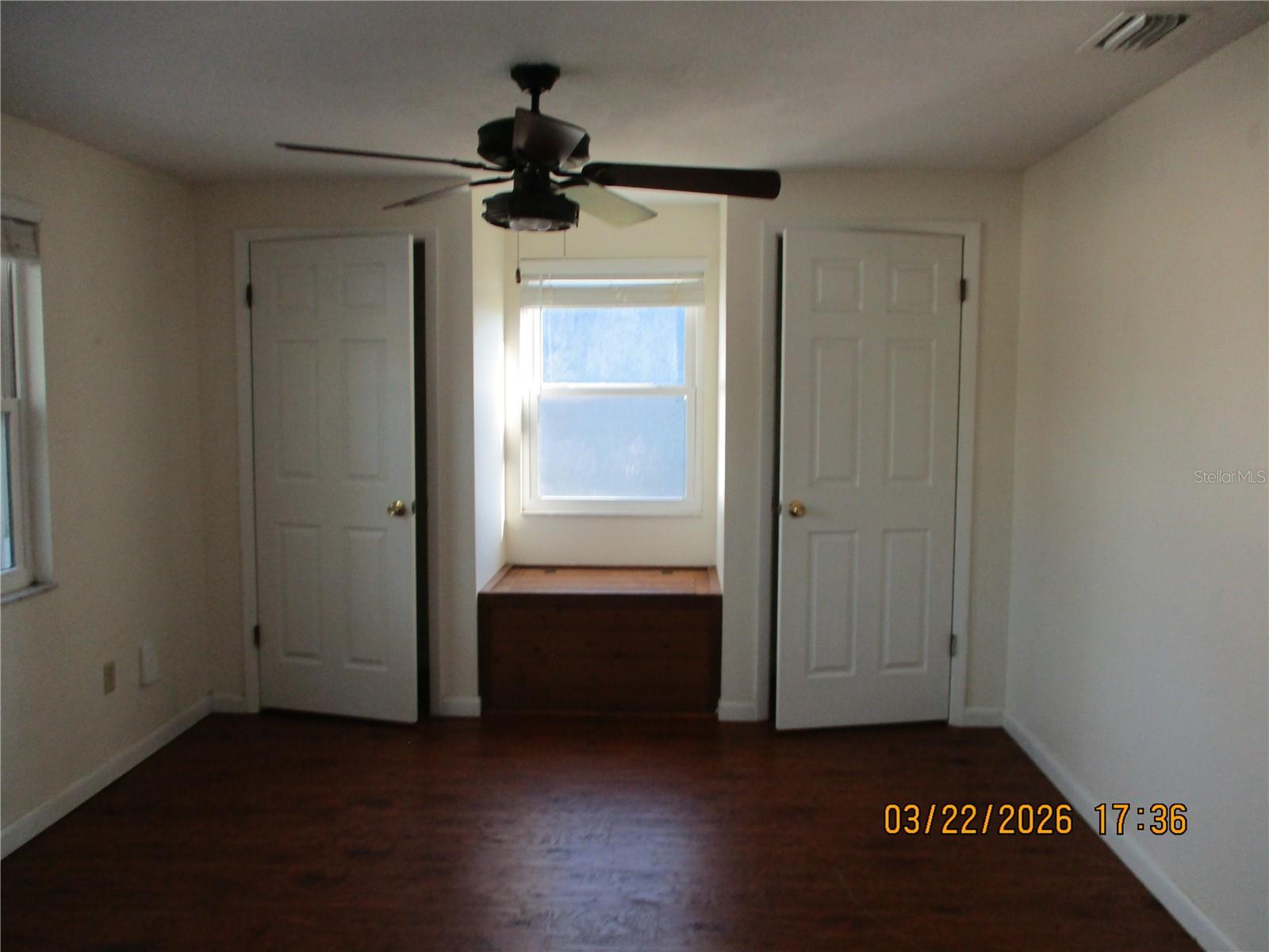 VIVA VILLAS 1ST ADD PHASE 1PB 15 PGS 130-131 LOT 1 - Residential