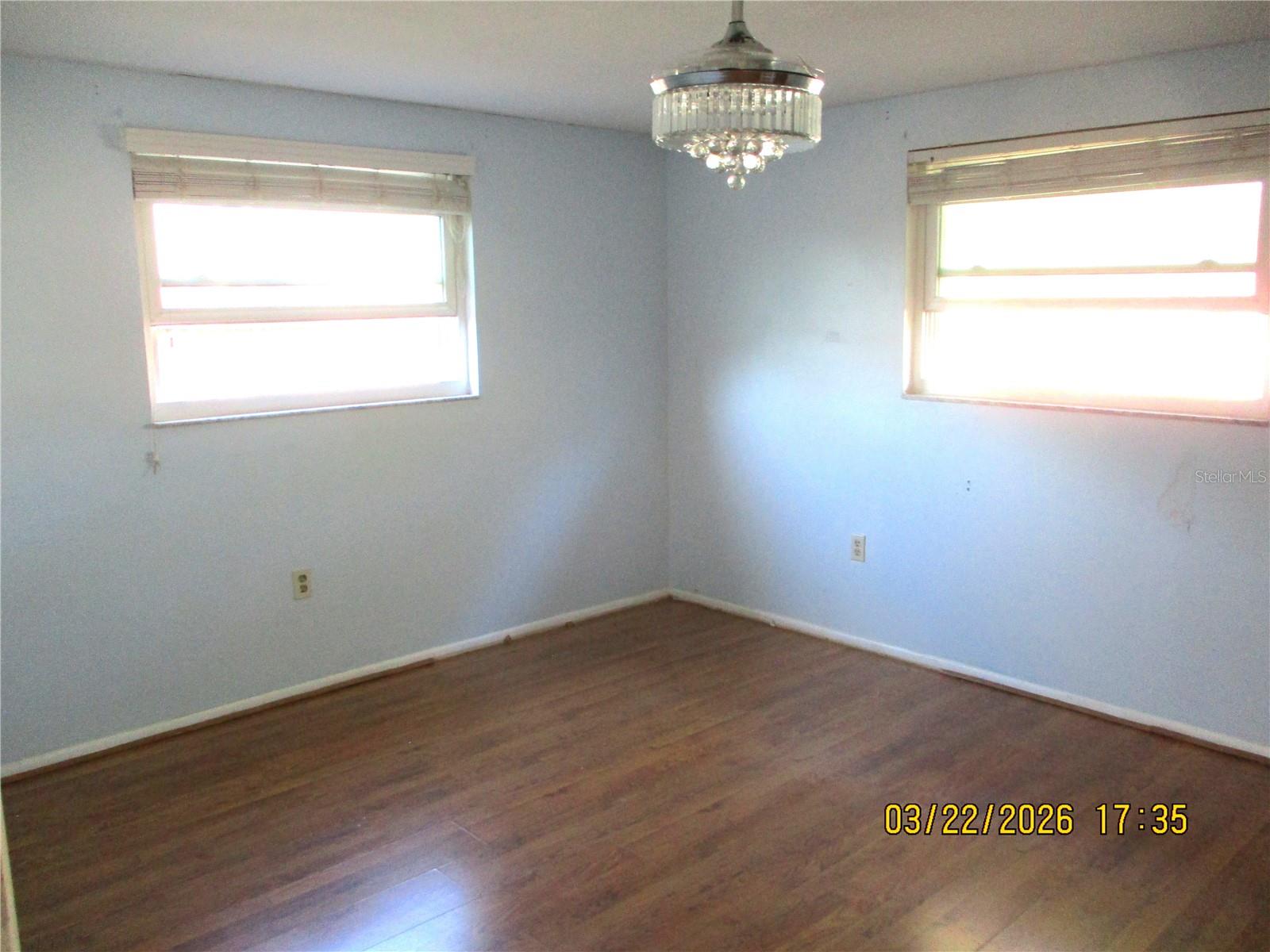 VIVA VILLAS 1ST ADD PHASE 1PB 15 PGS 130-131 LOT 1 - Residential