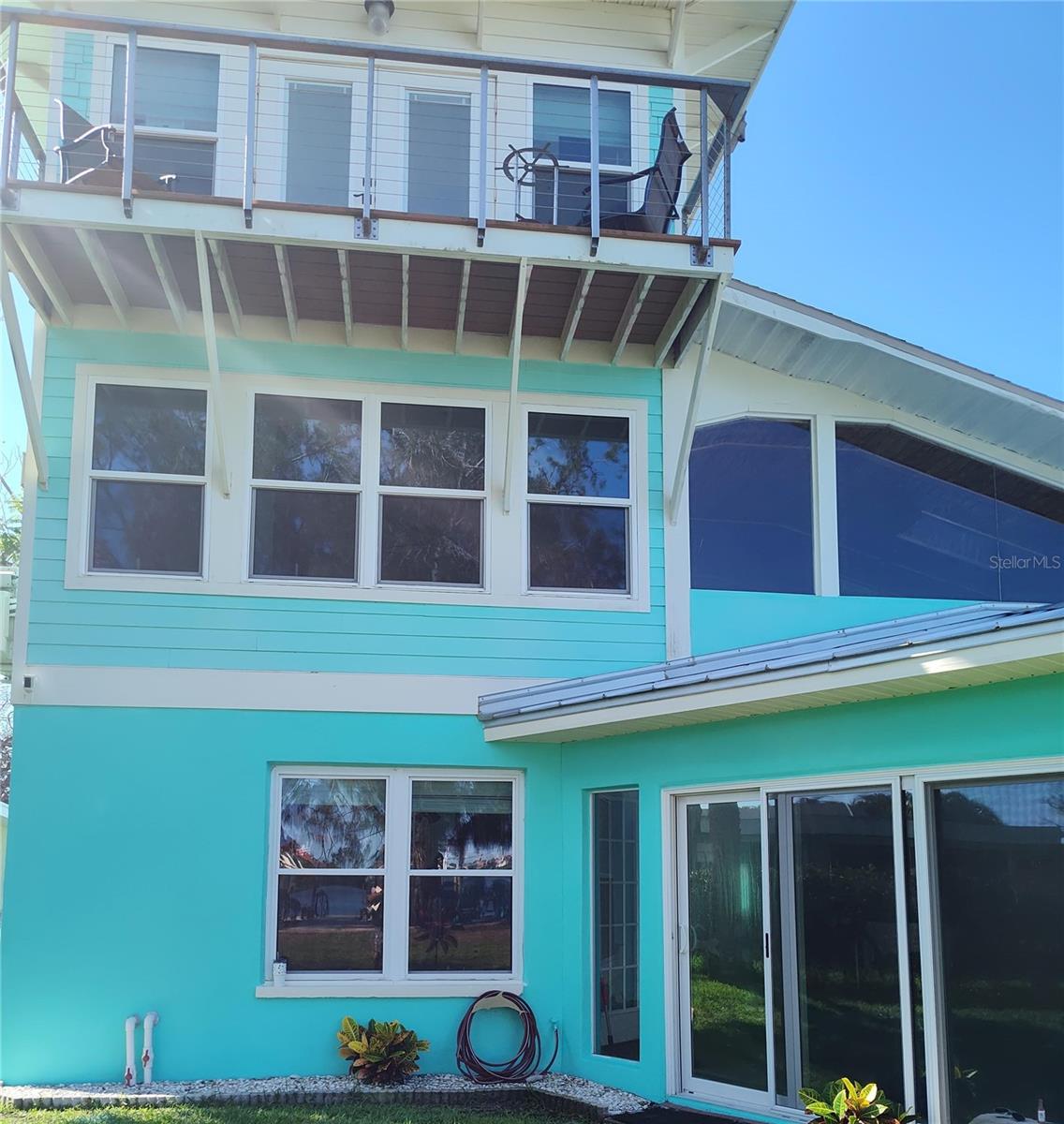 1626 SEA BREEZE DRIVE