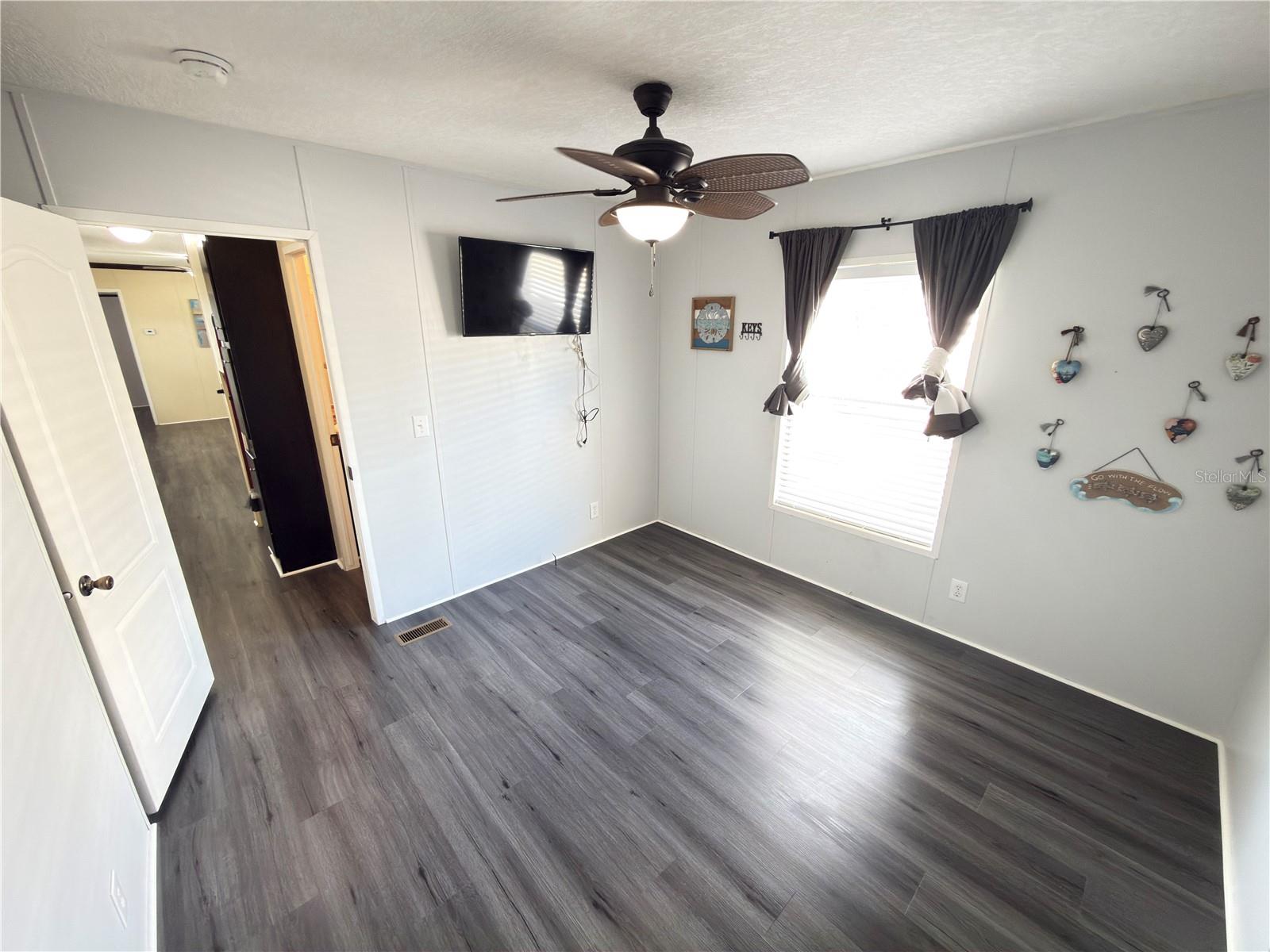 MOUNT OLIVE SHORES PH 04 - Residential