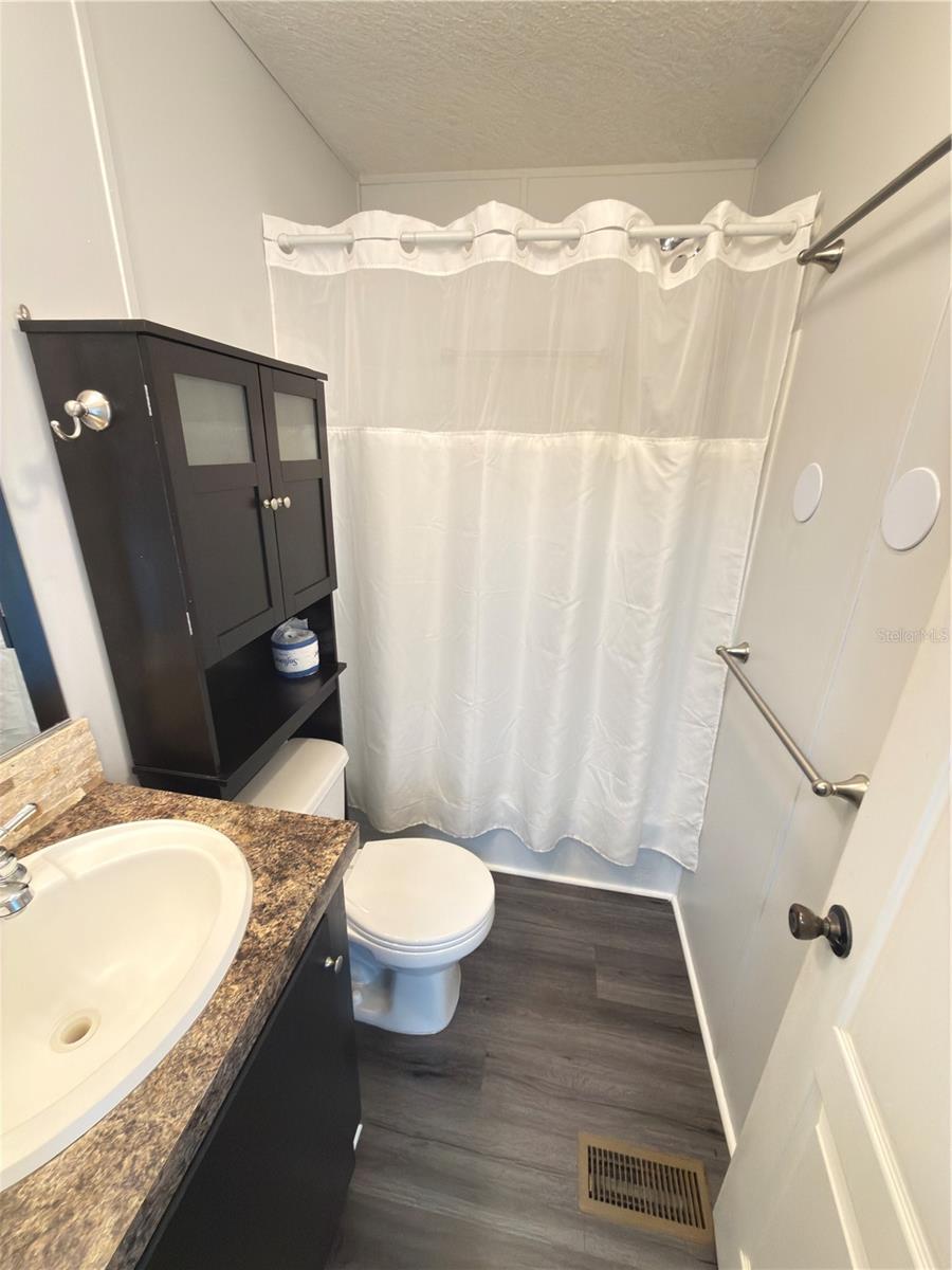 MOUNT OLIVE SHORES PH 04 - Residential