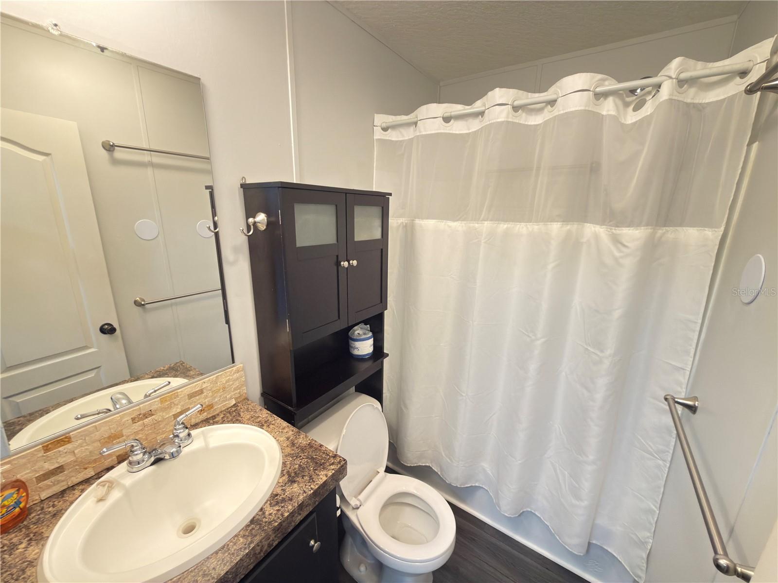 MOUNT OLIVE SHORES PH 04 - Residential