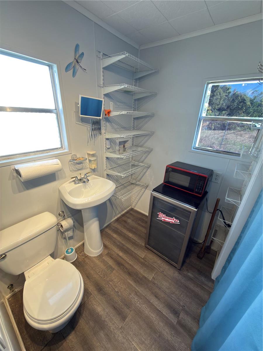 MOUNT OLIVE SHORES PH 04 - Residential