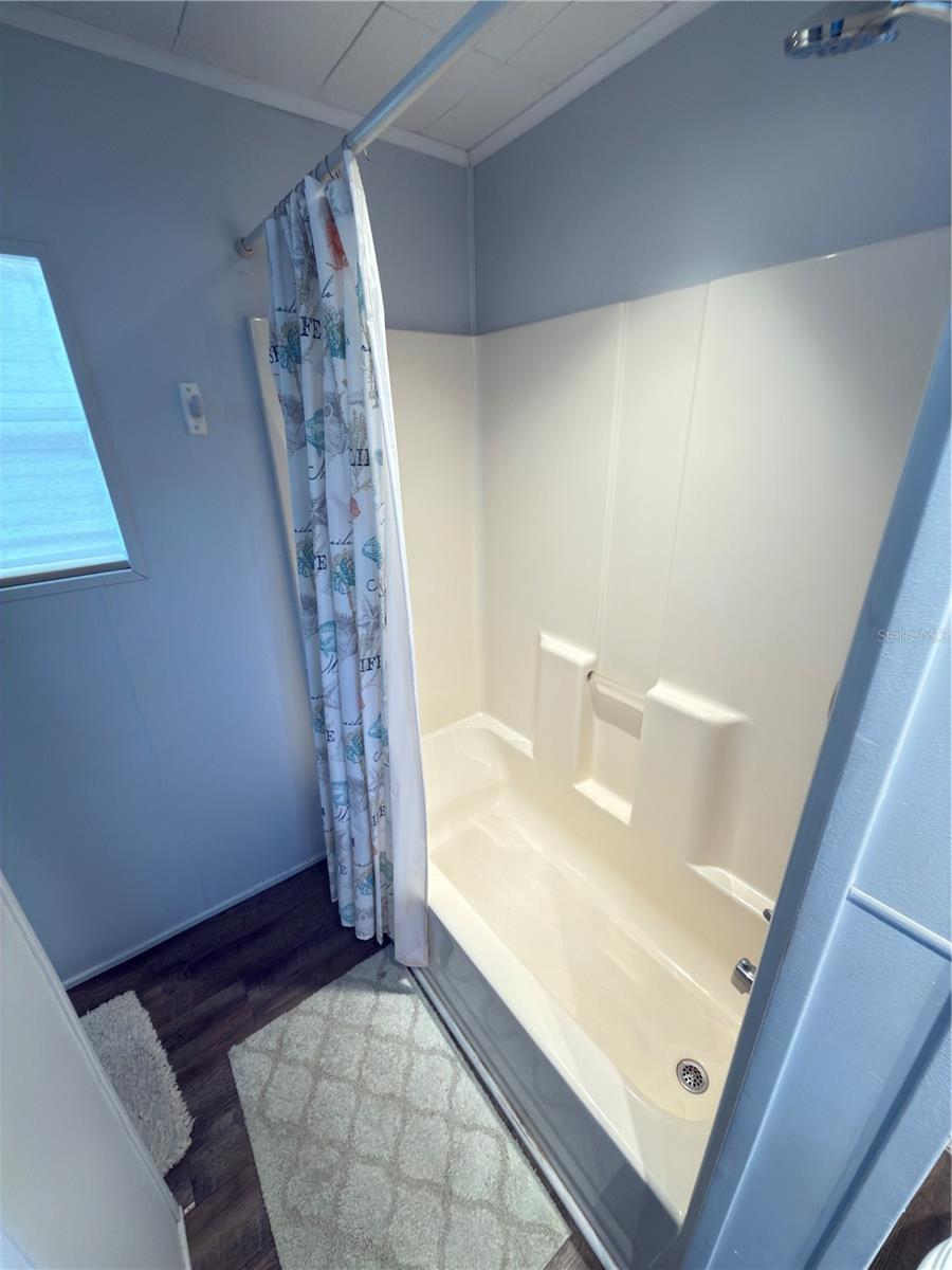 MOUNT OLIVE SHORES PH 04 - Residential