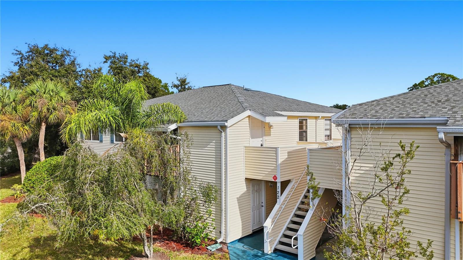 GARDENS OF FOREST LAKES CONDO THE - Residential Lease