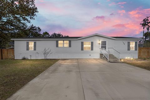 A home in CRYSTAL RIVER