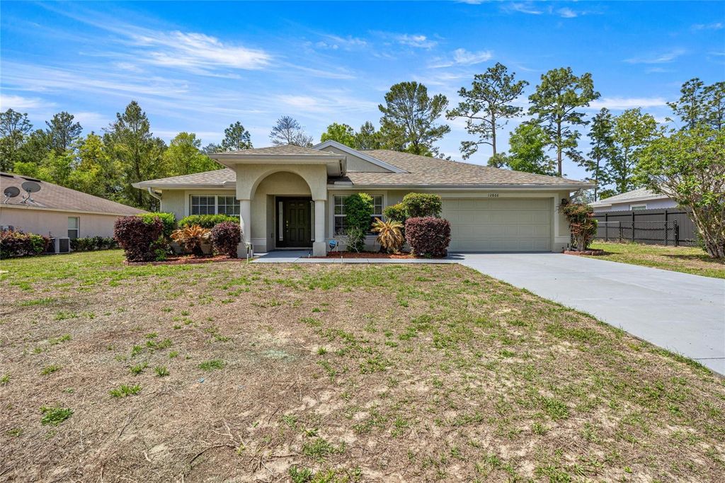 Photo of 12866 SW 50th Terrace, Ocala, FL 34473 (MLS # TB8491463)