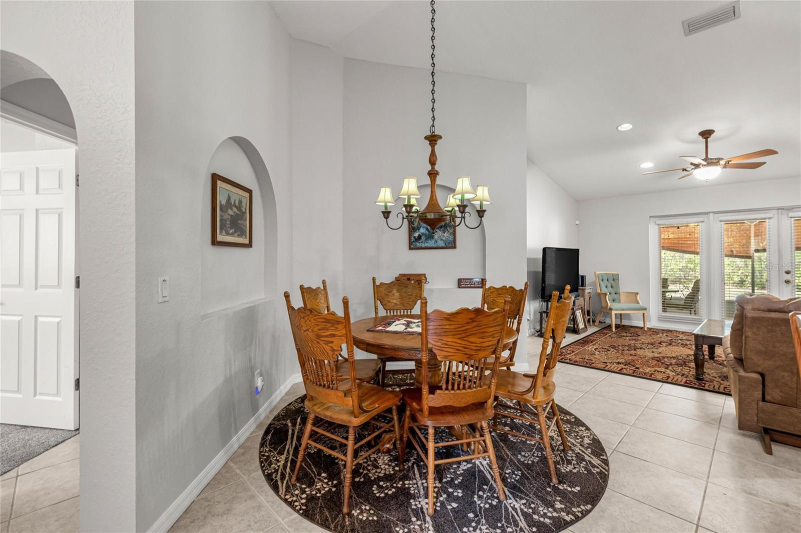 MARION OAKS 10 - Residential