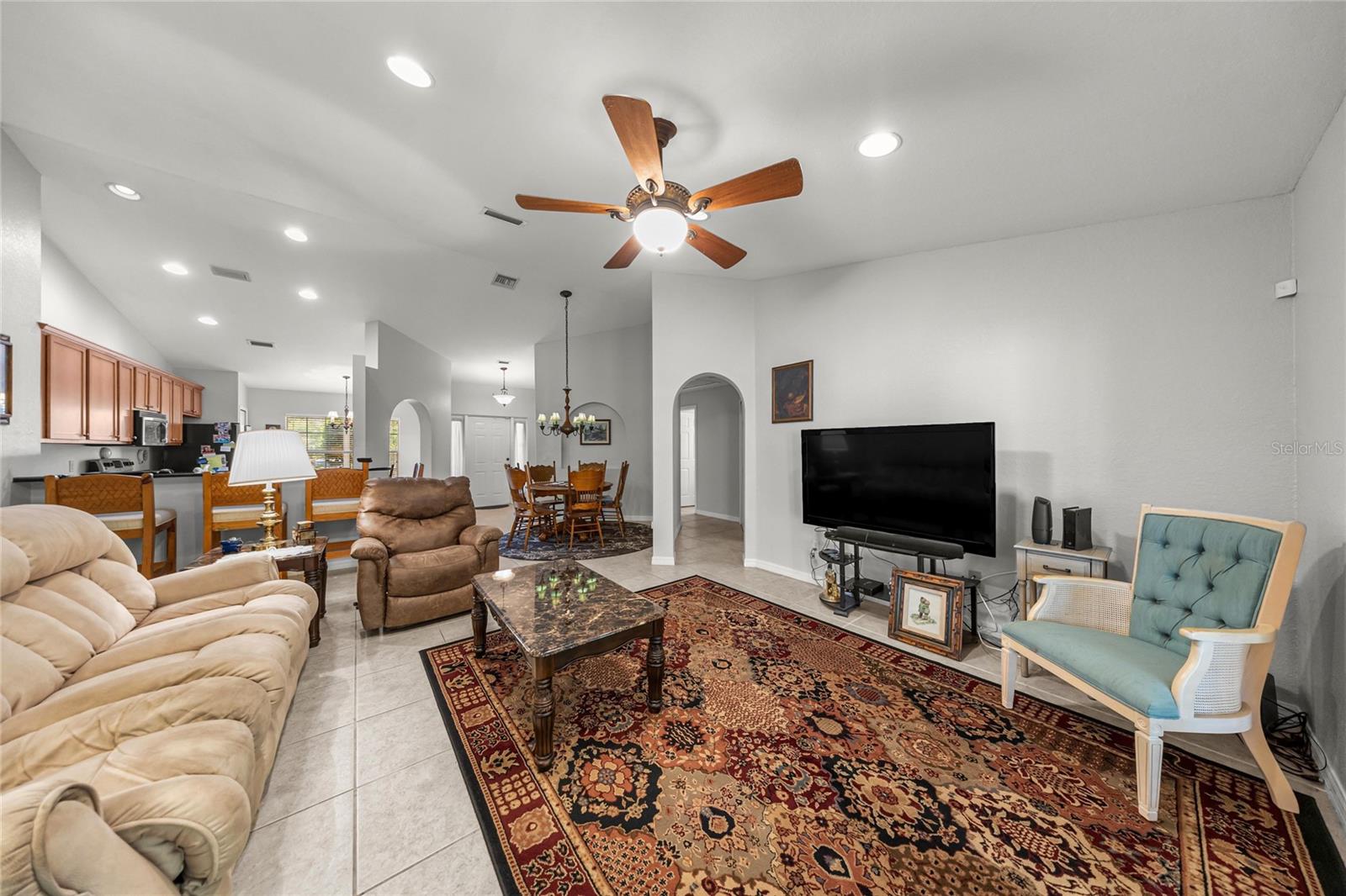 MARION OAKS 10 - Residential