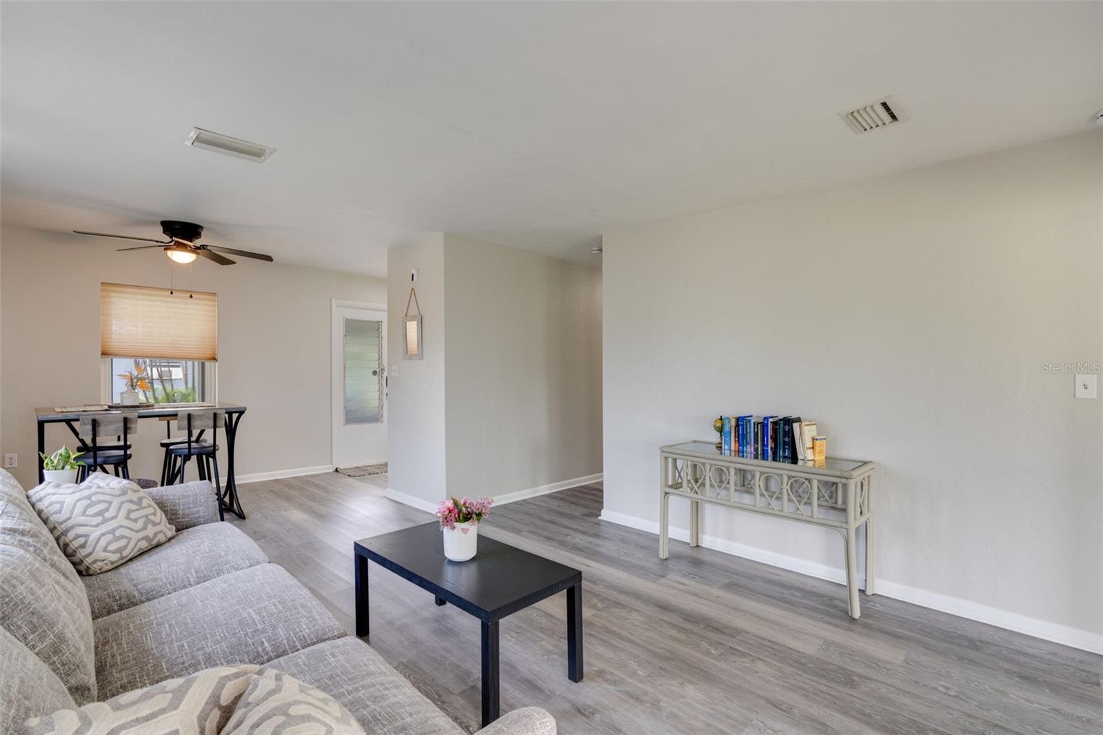 3213 NORMANDY DRIVE E