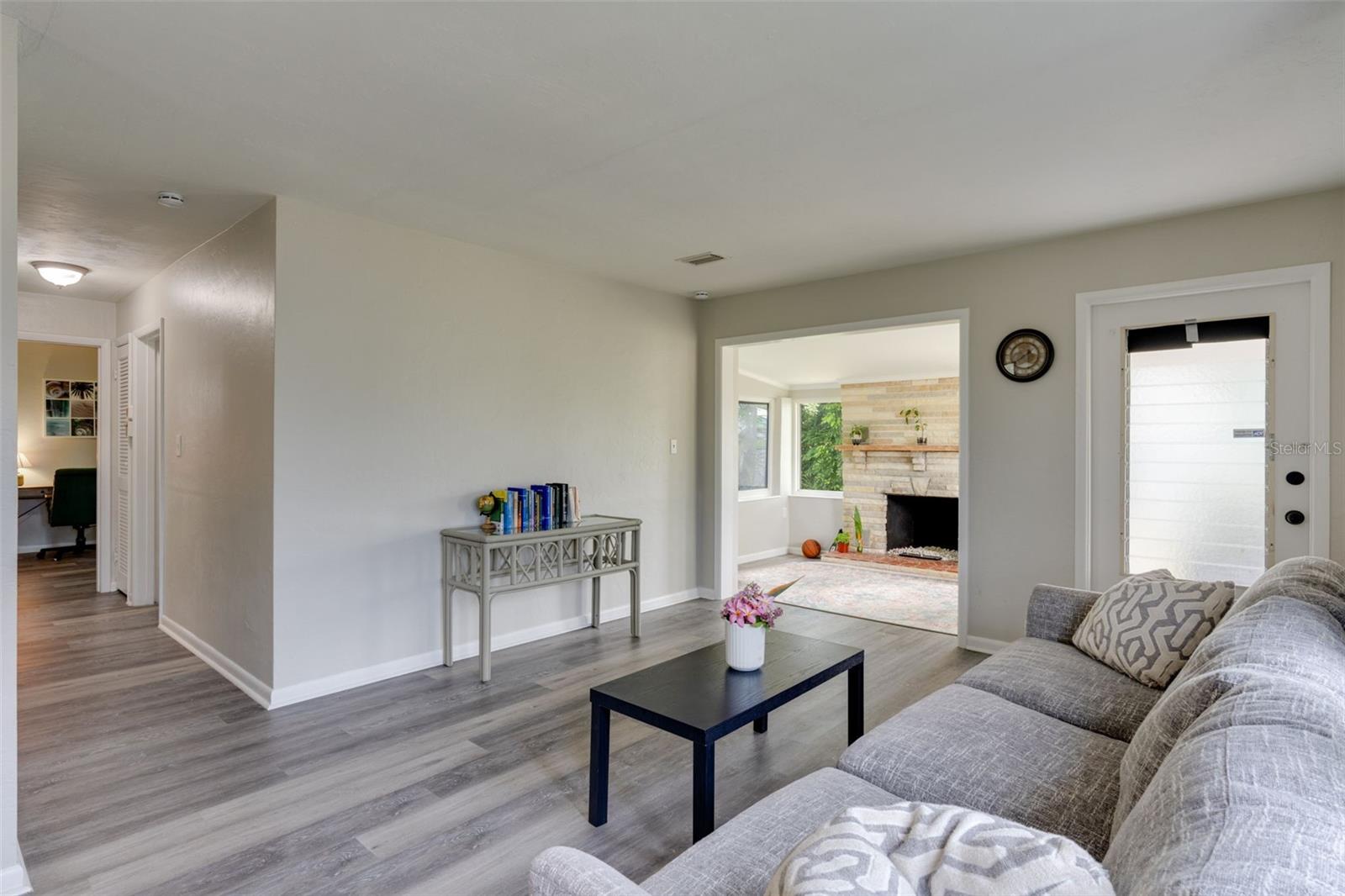 3213 NORMANDY DRIVE E
