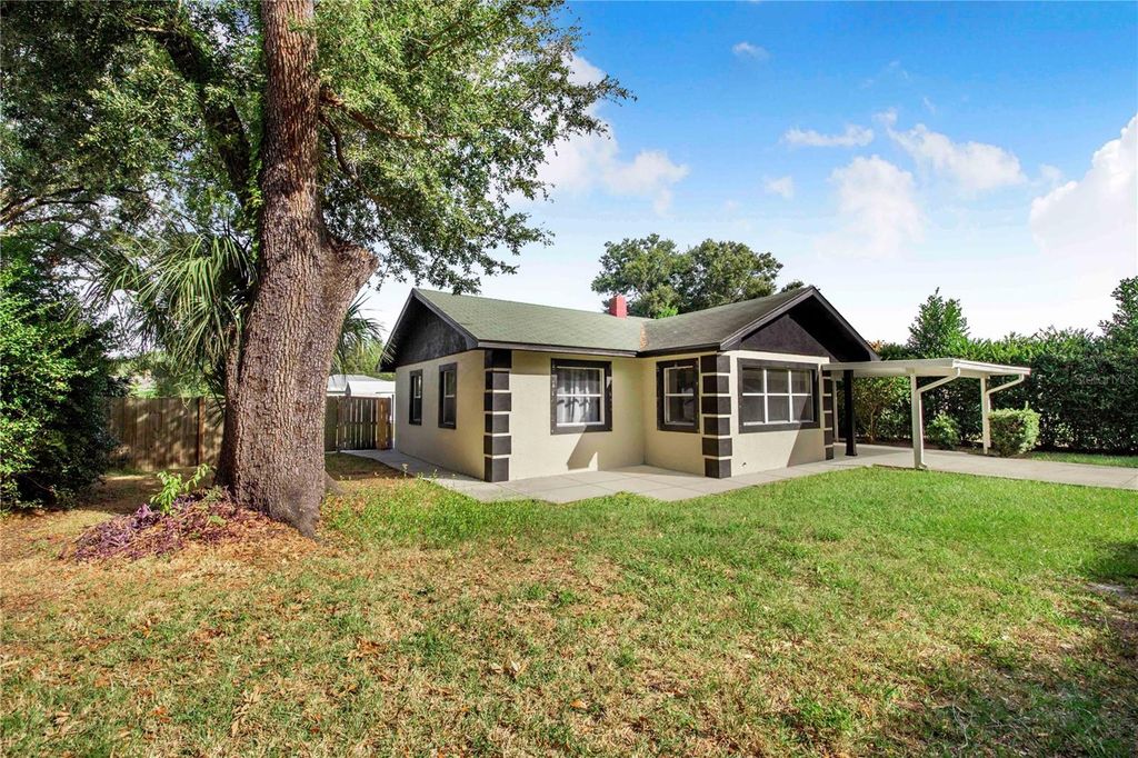 Photo of 207 Rose Street, Auburndale, FL 33823 (MLS # P4936777)