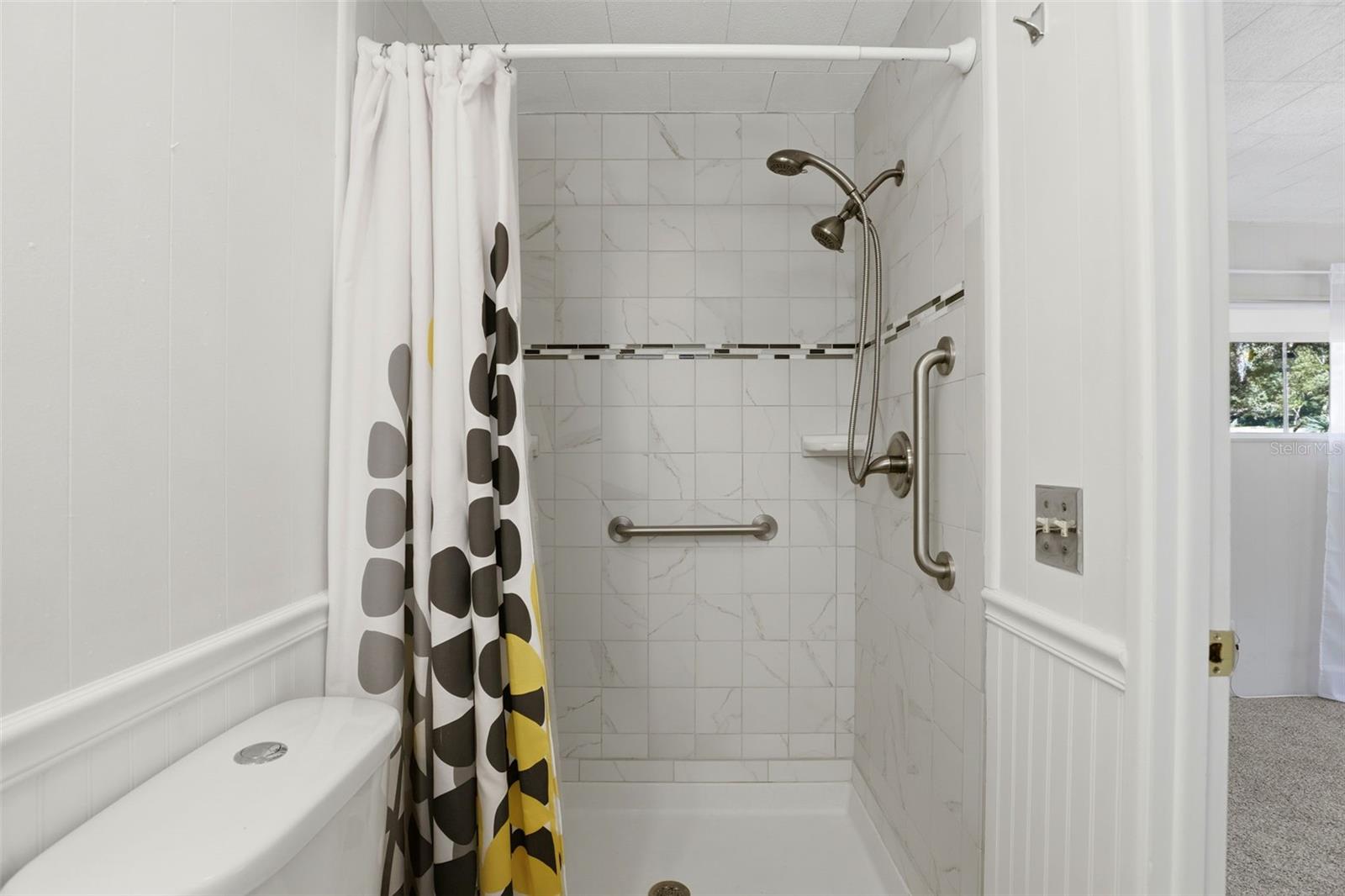 FOREST THE - Residential