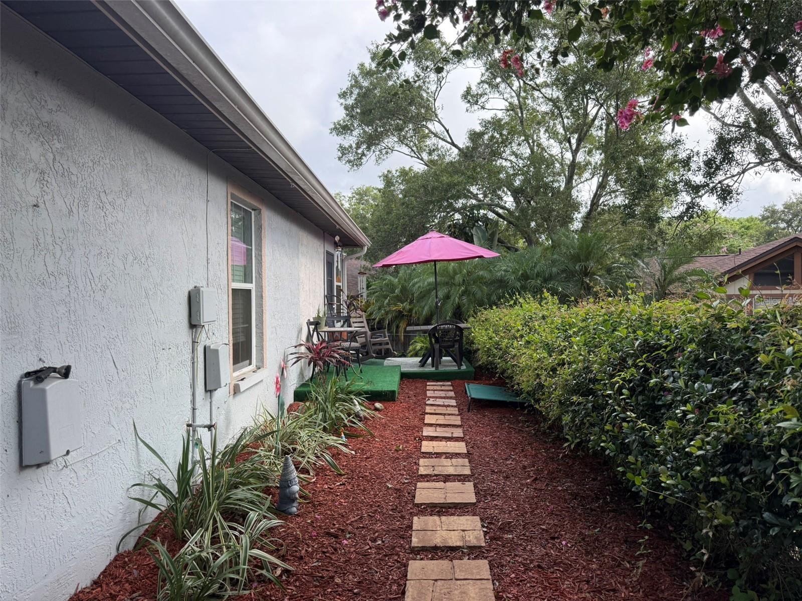 2677 RACHEL CT